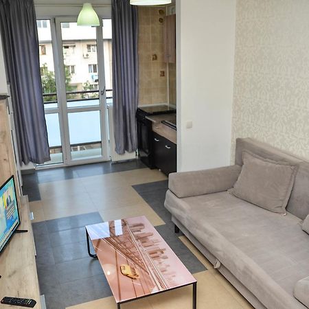 Cozy Apartments - Iasi Bagian luar foto