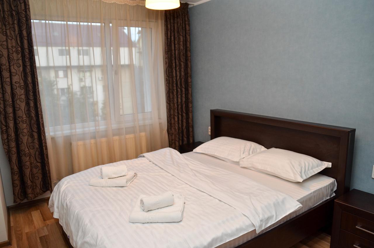 Cozy Apartments - Iasi Bagian luar foto