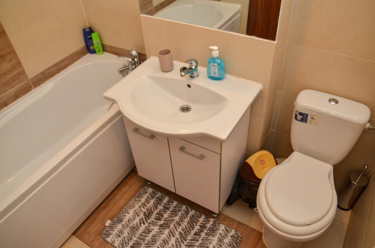 Cozy Apartments - Iasi Bagian luar foto