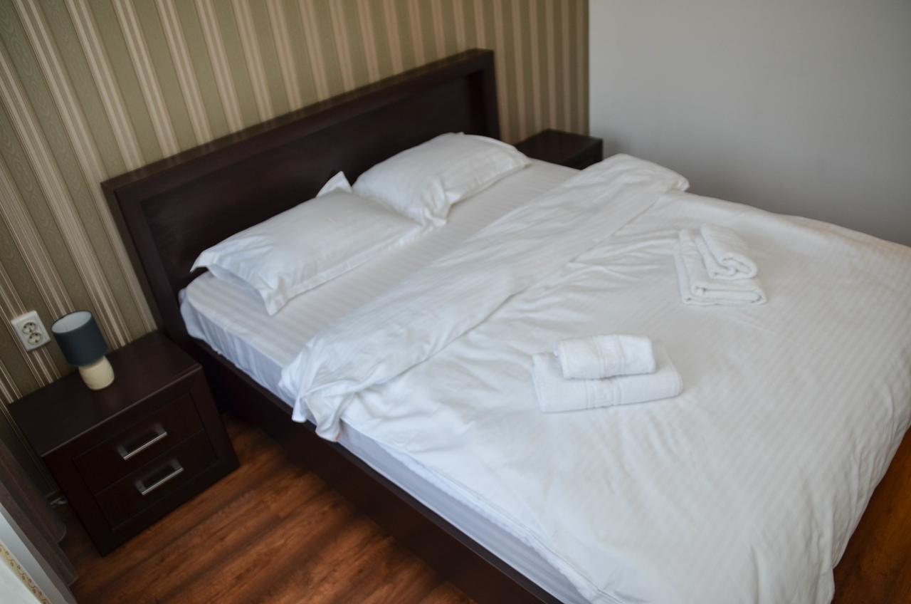 Cozy Apartments - Iasi Bagian luar foto